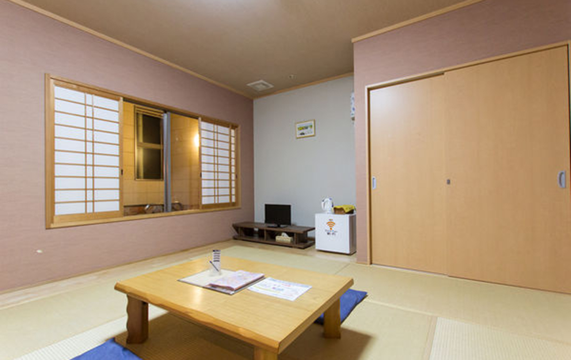 Dogosaya Onsen Yurara Kazokunoyu Tattoo Friendly Location - 